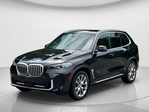 Used 2026 BMW X5 xDrive40i AWD/4WD image 1