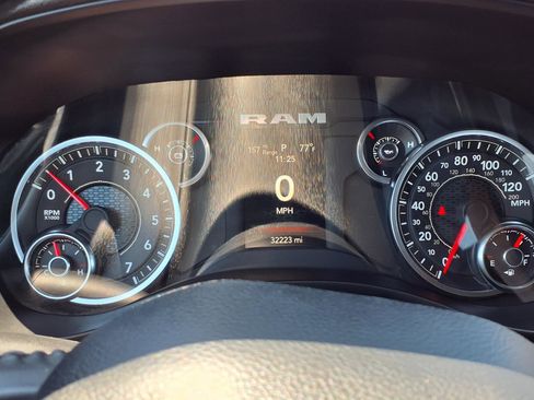 Used 2024 RAM 1500 Big Horn AWD/4WD image 17