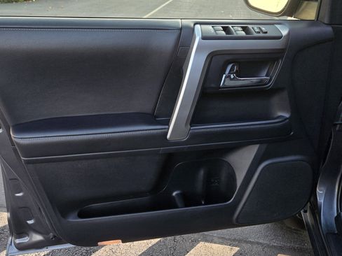 Certified 2023 Toyota 4Runner SR5 Premium image 9