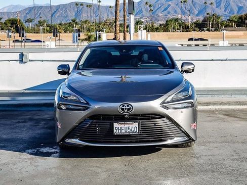 Used 2023 Toyota Mirai XLE w/ Advanced Technology Package image 3