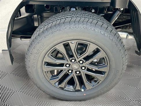 New 2025 Ford F150 Lariat w/ Equipment Group 501A Mid image 20