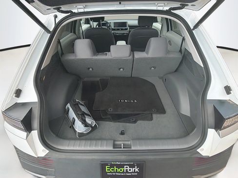Used 2024 Hyundai Ioniq 5 SEL AWD/4WD image 28
