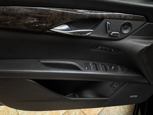 Used 2019 Cadillac CT6 Premium Luxury w/ Super Cruise Package image 7