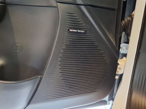 Used 2023 Dodge Challenger SRT Hellcat RWD image 30