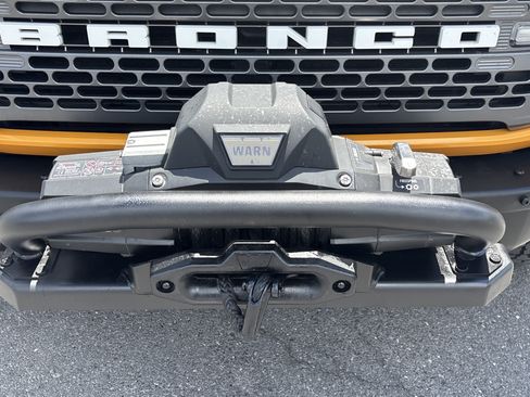 Certified 2021 Ford Bronco Badlands AWD/4WD image 3