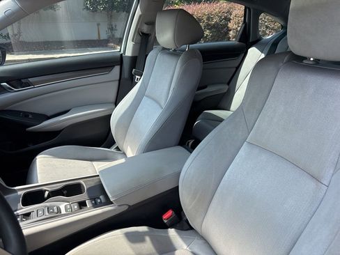Certified 2020 Honda Accord Hybrid image 23