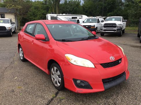 Used 2009 Toyota Matrix S FWD image 4