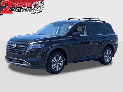 New 2026 Nissan Pathfinder SL w/ Cargo Package