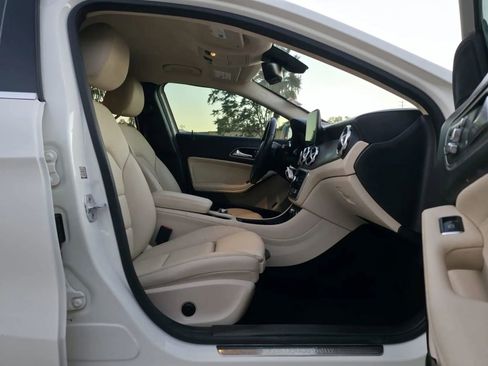 Used 2018 Mercedes-Benz GLA 250 image 21