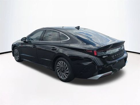 New 2026 Hyundai Sonata Limited FWD image 7