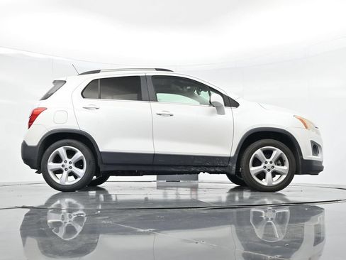 Used 2015 Chevrolet Trax LTZ FWD image 33