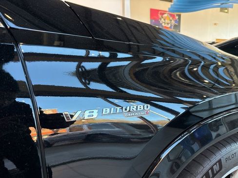 New 2025 Mercedes-Benz GLS 63 AMG 4MATIC image 12