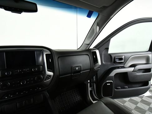 Used 2015 Chevrolet Silverado 1500 LTZ Z71 w/ LTZ Plus Package AWD/4WD image 20