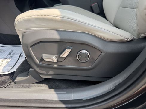 Used 2024 Hyundai Santa Fe SEL FWD image 26