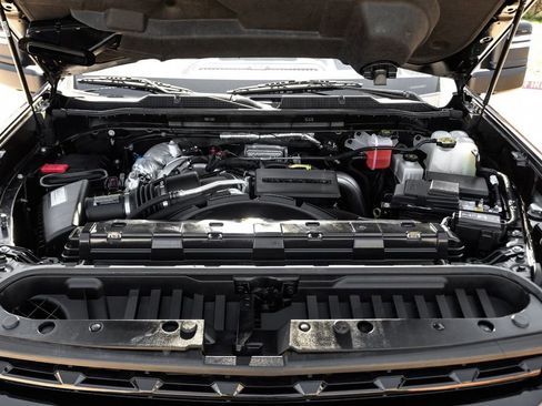 Used 2021 Chevrolet Silverado 2500 LTZ w/ LTZ Plus Package image 58