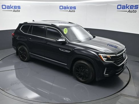 Used 2024 Volkswagen Atlas SEL Premium R-Line AWD/4WD image 50