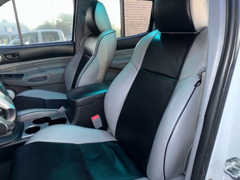 Used 2015 Toyota Tacoma 4x4 Double Cab image 27