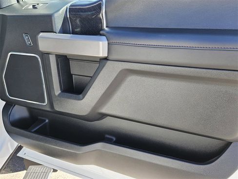 Used 2021 Ford F450 Platinum w/ FX4 Off-Road Package image 36