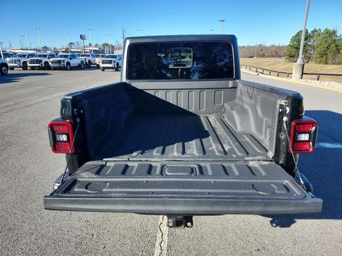 Used 2023 Jeep Gladiator Rubicon w/ LED Lighting Group image 9