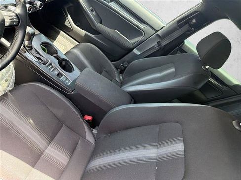 Used 2025 Honda Civic Sport image 11