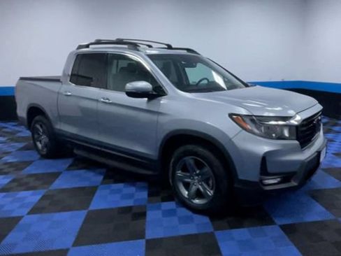 Certified 2023 Honda Ridgeline RTL-E image 2