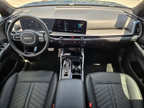 Used 2024 Kia Sorento SX Prestige AWD/4WD image 16