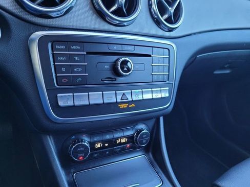 Used 2018 Mercedes-Benz GLA 250 GLA 250 image 12