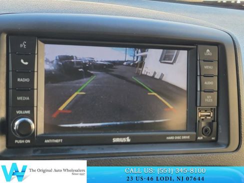 Used 2019 Dodge Grand Caravan SE w/ UConnect Hands-Free Group image 22