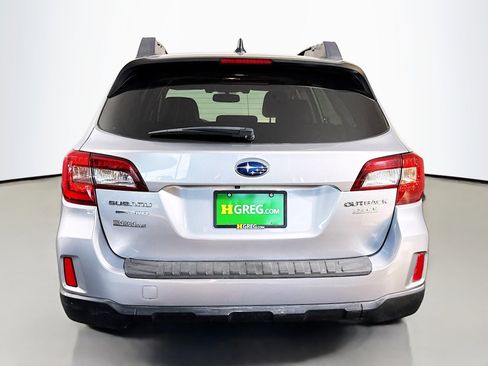 Used 2016 Subaru Outback 2.5i Limited image 8
