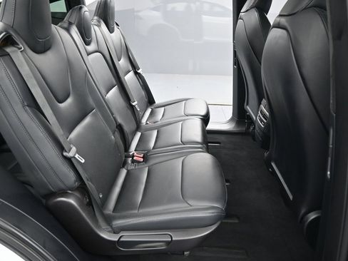 Used 2020 Tesla Model X Long Range image 33