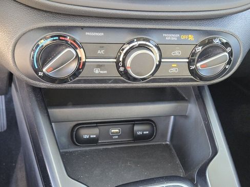 Certified 2024 Kia Soul LX w/ Option Group 015 image 39