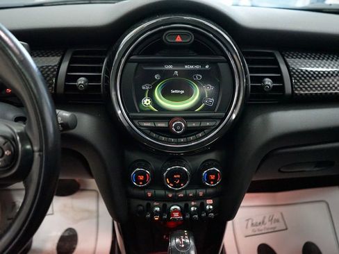 Used 2018 MINI Cooper S FWD image 7