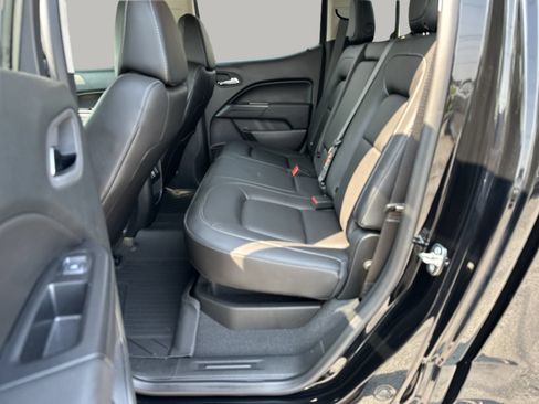 Used 2022 Chevrolet Colorado ZR2 AWD/4WD image 23