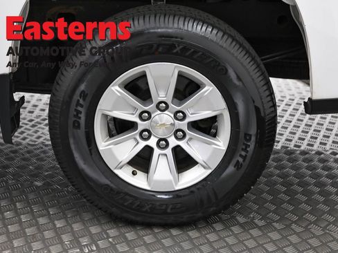 Used 2021 Chevrolet Silverado 1500 LT image 35