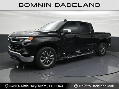 Used 2024 Chevrolet Silverado 1500 LT RWD image 1
