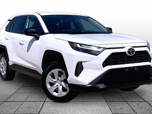 Used 2024 Toyota RAV4 LE AWD/4WD image 2