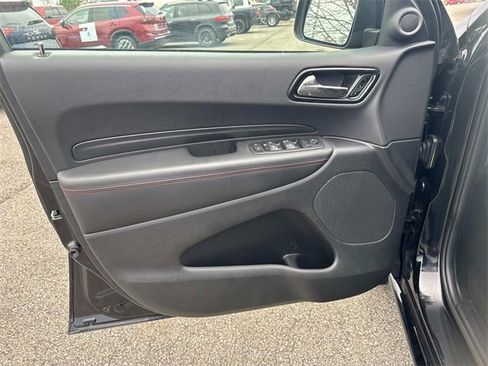 Used 2024 Dodge Durango GT image 25