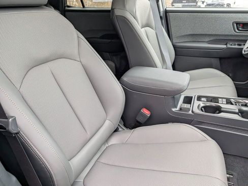 New 2026 Subaru Outback Limited AWD/4WD image 29