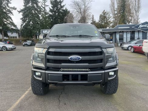 Used 2015 Ford F150 Lariat w/ Equipment Group 502A Luxury image 3