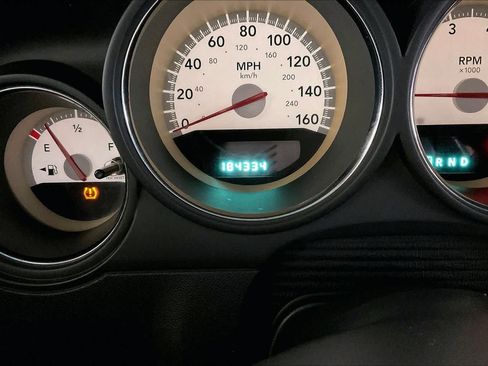Used 2009 Dodge Challenger R/T RWD image 21