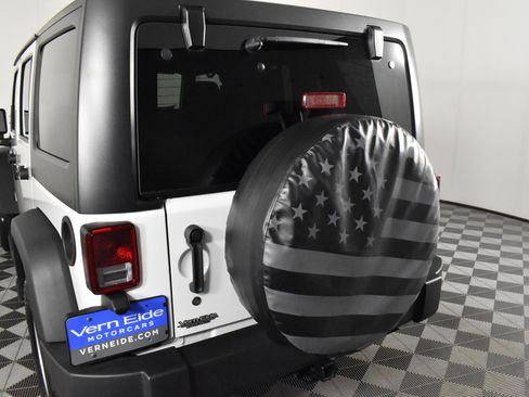 Used 2017 Jeep Wrangler Unlimited Sport w/ Quick Order Package 24S image 15