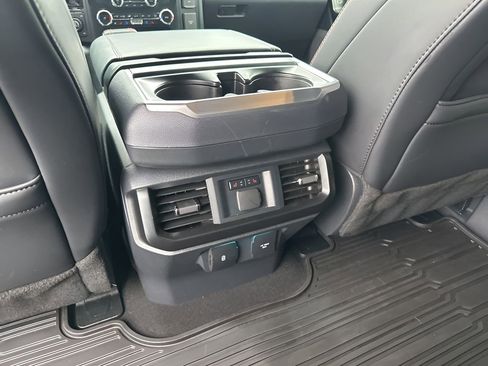 Used 2025 Ford F150 Raptor image 21