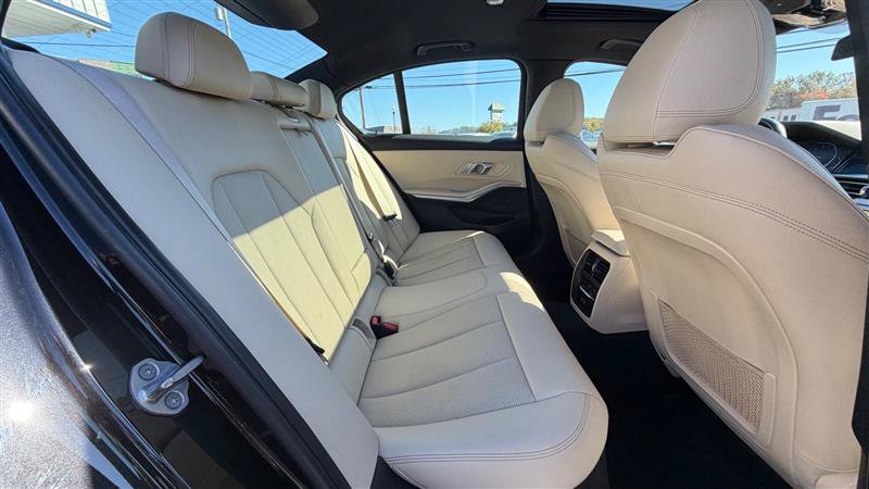Used 2022 BMW 330i Sedan RWD image 42