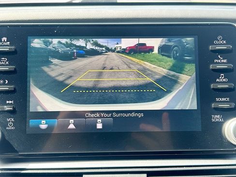 Used 2019 Honda Accord Sport image 14