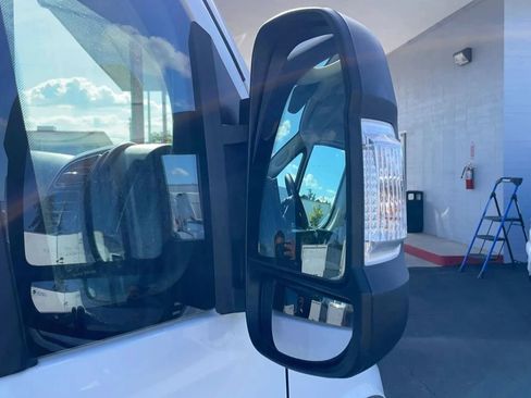 Used 2025 RAM ProMaster 2500 w/ Convenience Group FWD image 43