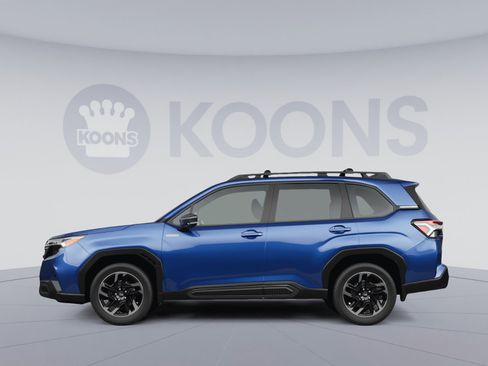 Used 2025 Subaru Forester Limited w/ Popular Package AWD/4WD image 2
