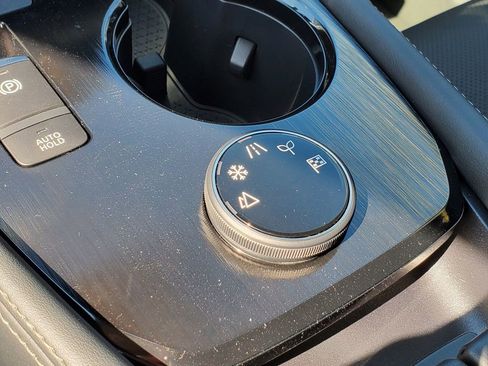 New 2026 Nissan Rogue Platinum image 31