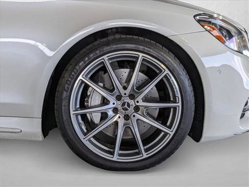 Certified 2018 Mercedes-Benz S 560 Sedan image 24