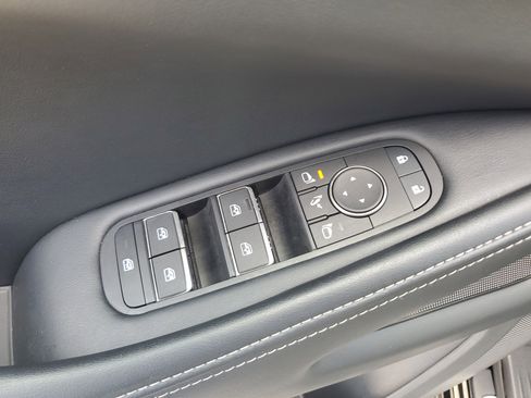 Used 2025 INFINITI QX60 Pure image 27