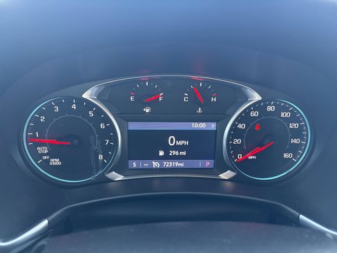 Used 2019 Chevrolet Equinox Premier image 17